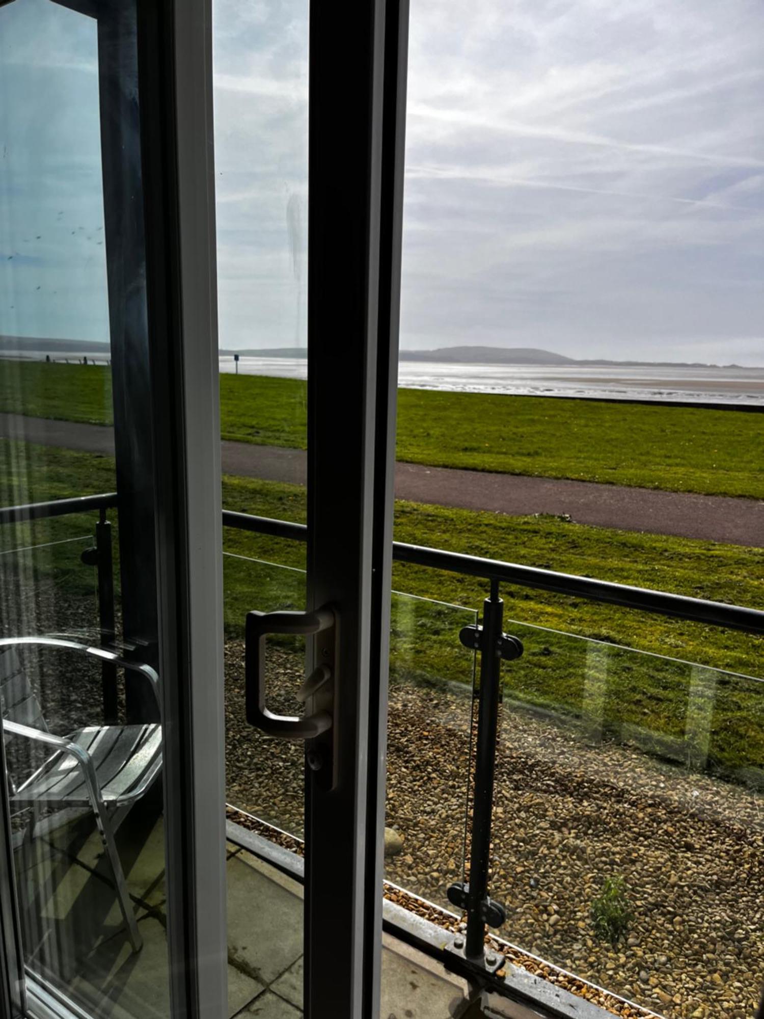 Appartamento Seaside Serenity Llanelli Esterno foto